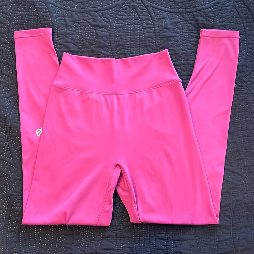 Ptula Taylor Legging in Lipstick